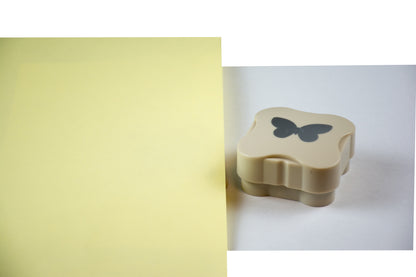 aimant à motif cœur perforé