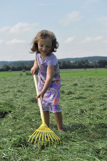 Laubrechen Metall mit Holzstiel