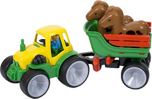 GOWI - Tracteur avec remorque à chevaux