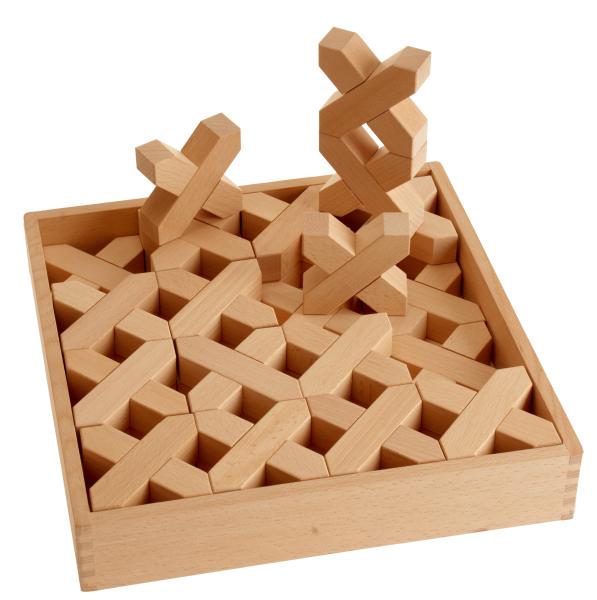 Jeu de construction en bois X blocks, 33 pièces.