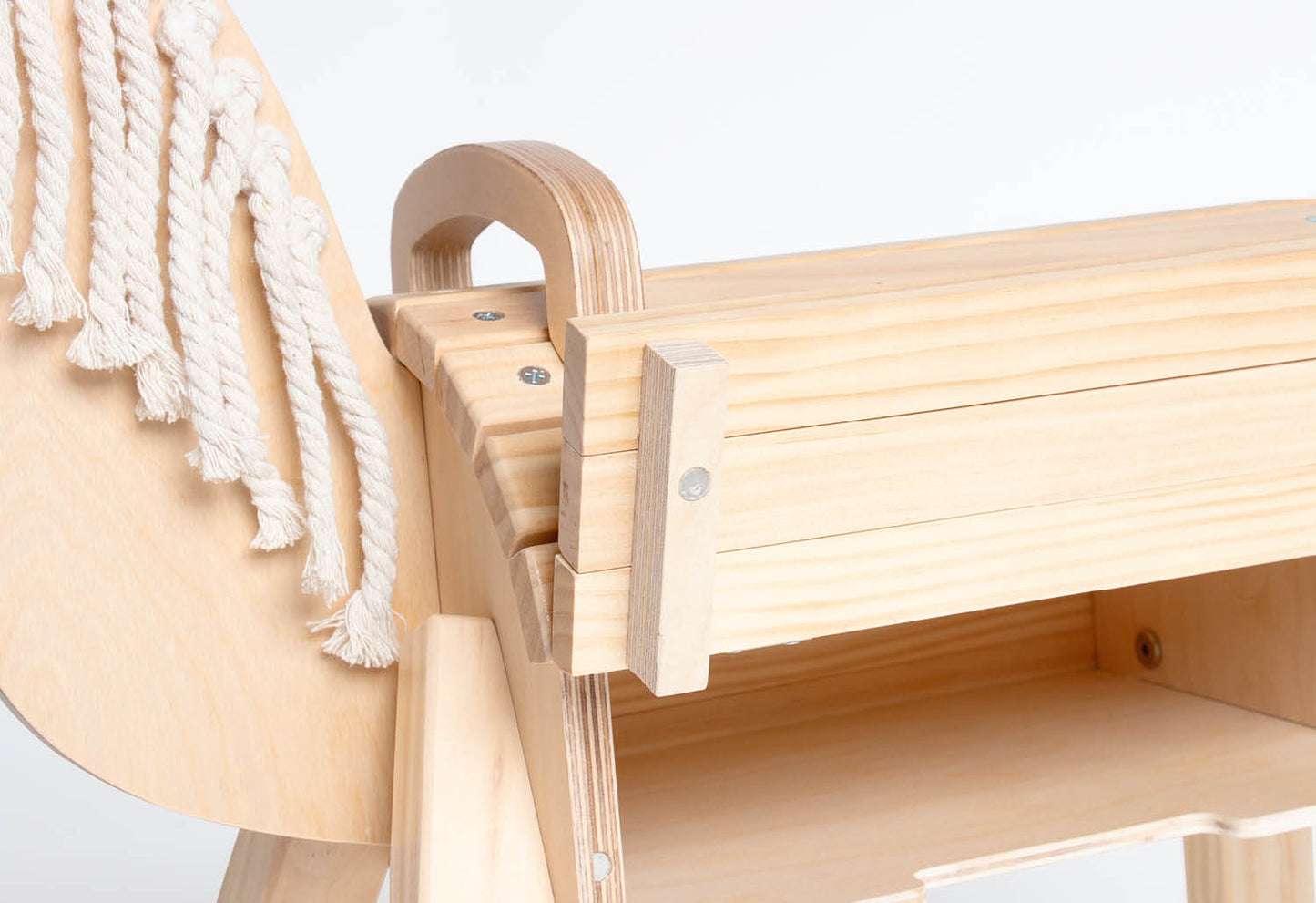 Little wooden horse Nelli