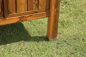 Jardinière avec fenêtre pour les racines