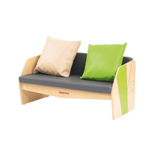 Kleines Sofa mit Sitzkissen