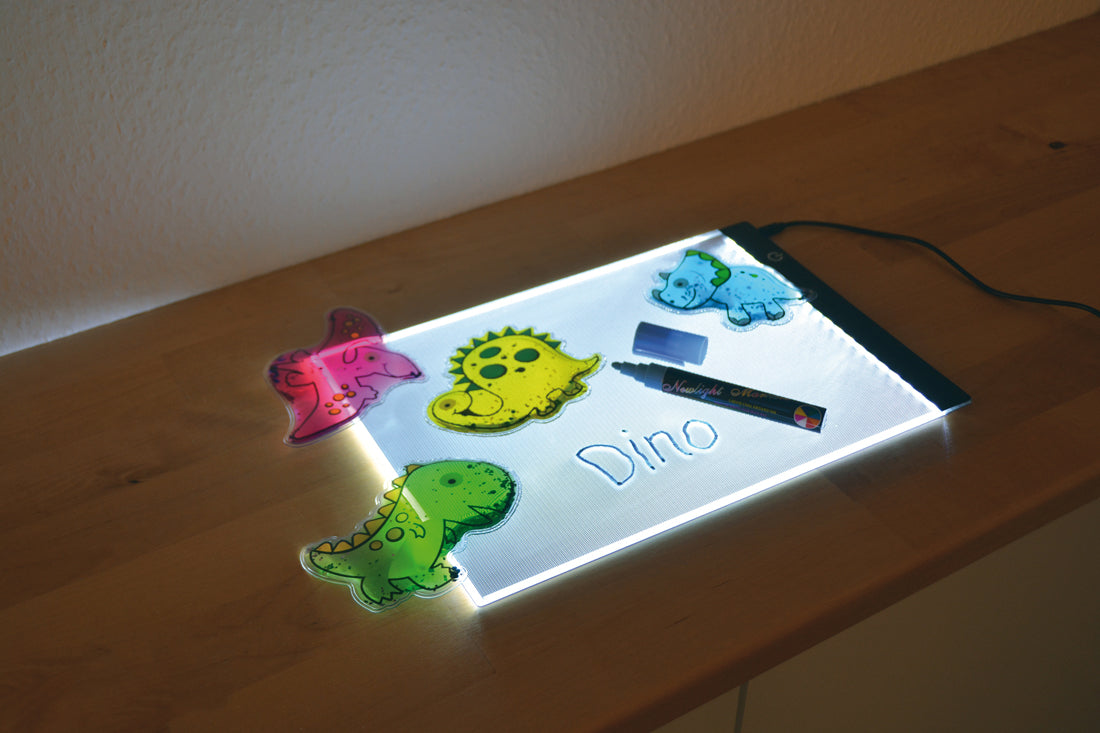 Acrylic light panel with 3 brightness levels LED A4
