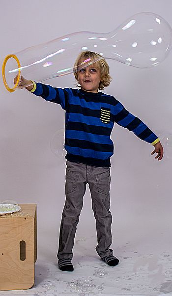 Seifenblasen Set 1l+Teller+Ringe