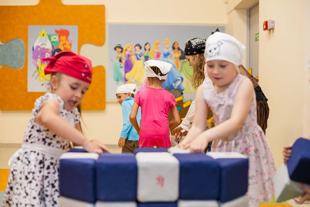Jolly Heap, ensemble de 50 pièces de blocs de construction magnétiques de taille moyenne, 2 formes dans 36 combinaisons de couleurs différentes