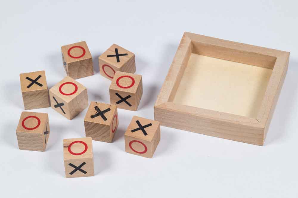 Tic Tac Toe Mini Holzspiel