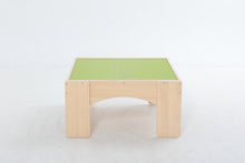 Bausteintisch mit Noppenplatte für Steckbausteine