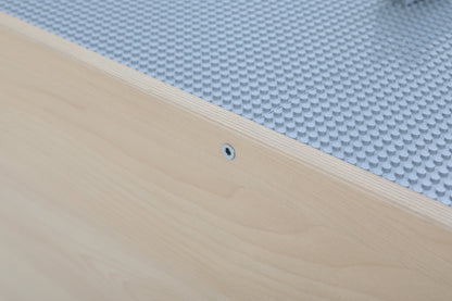 Bausteinwagen mit Noppenplatte