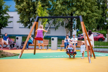 Doppelschaukel mit Babyschaukel und Reifensitz