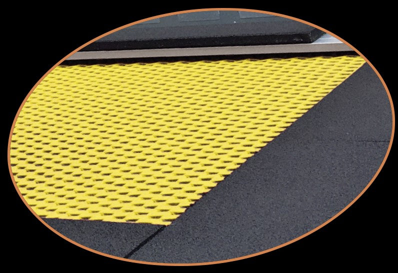 Spielplatz-Trampolin 2014