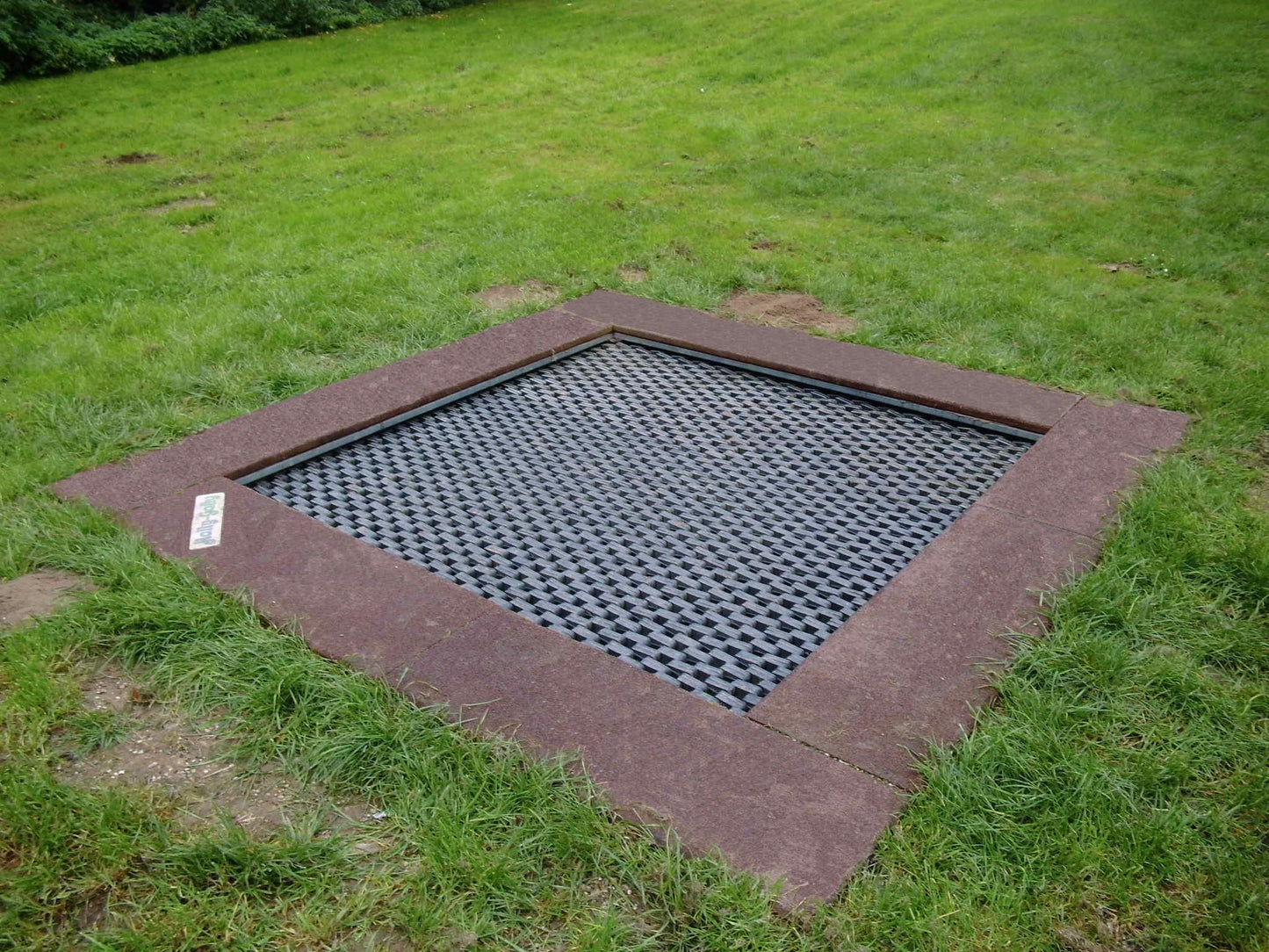 Spielplatz-Trampolin 2014