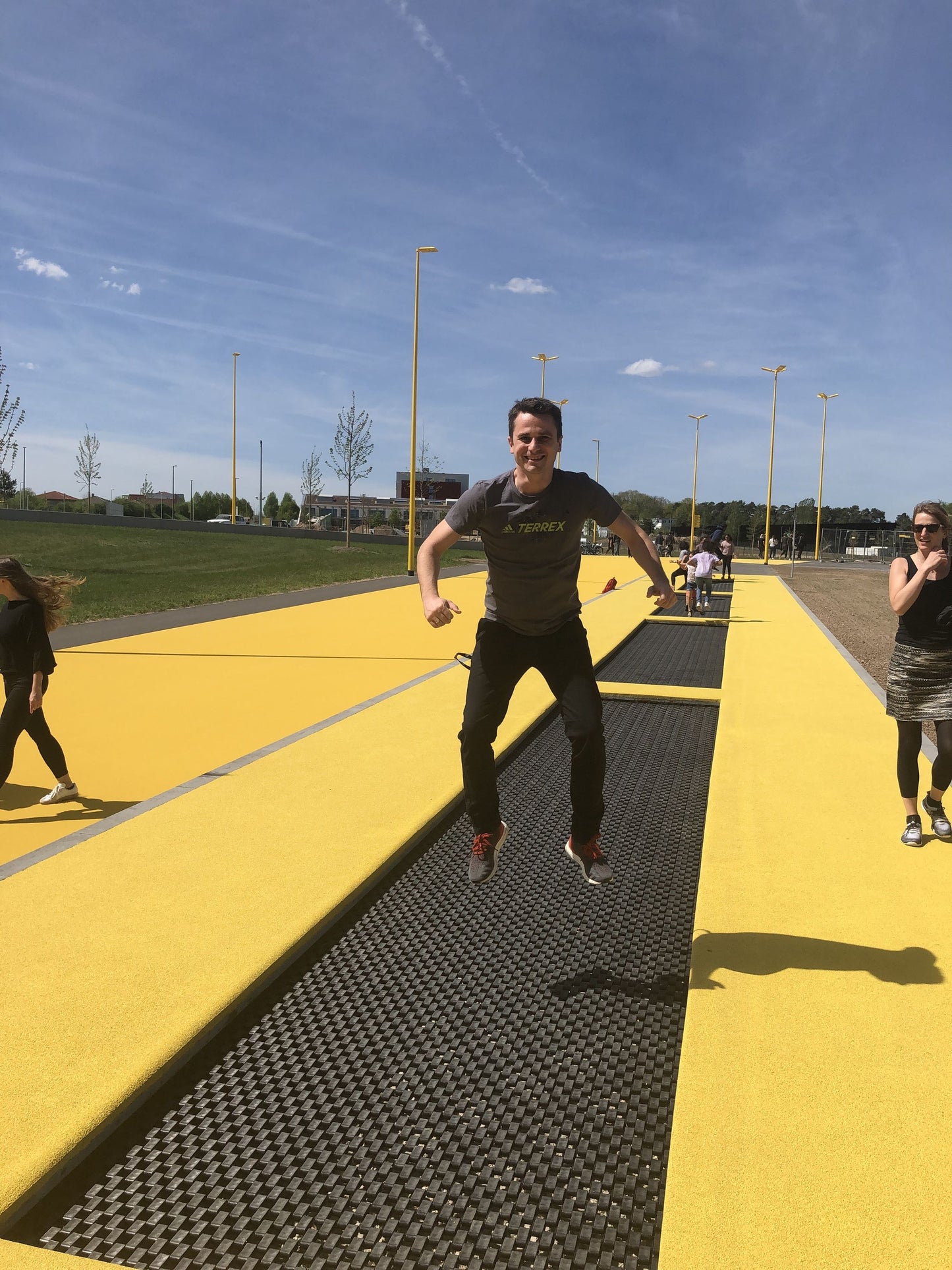 Spielplatz-Trampolin Maximus IX (9m), 900 x 164 cm