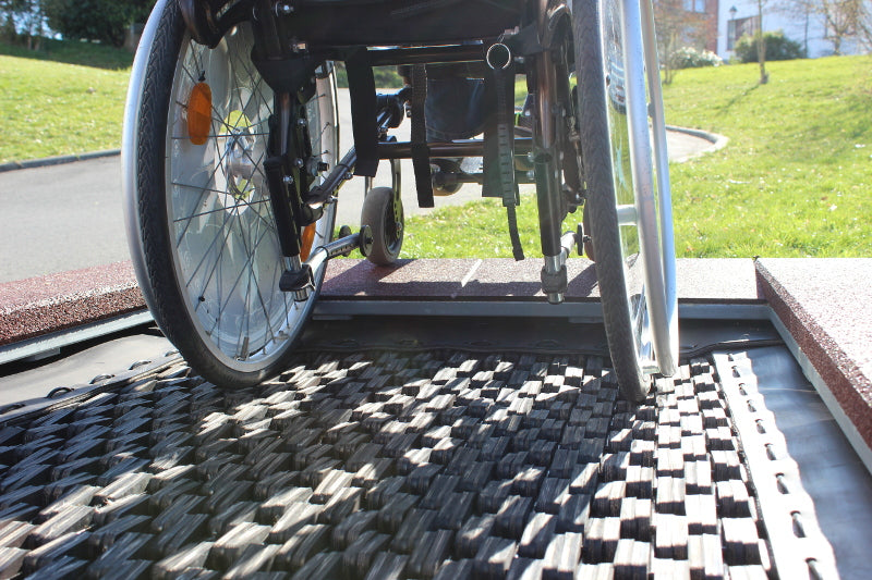 Spielplatz-Trampolin Rolli NEU, 300 x 175 cm