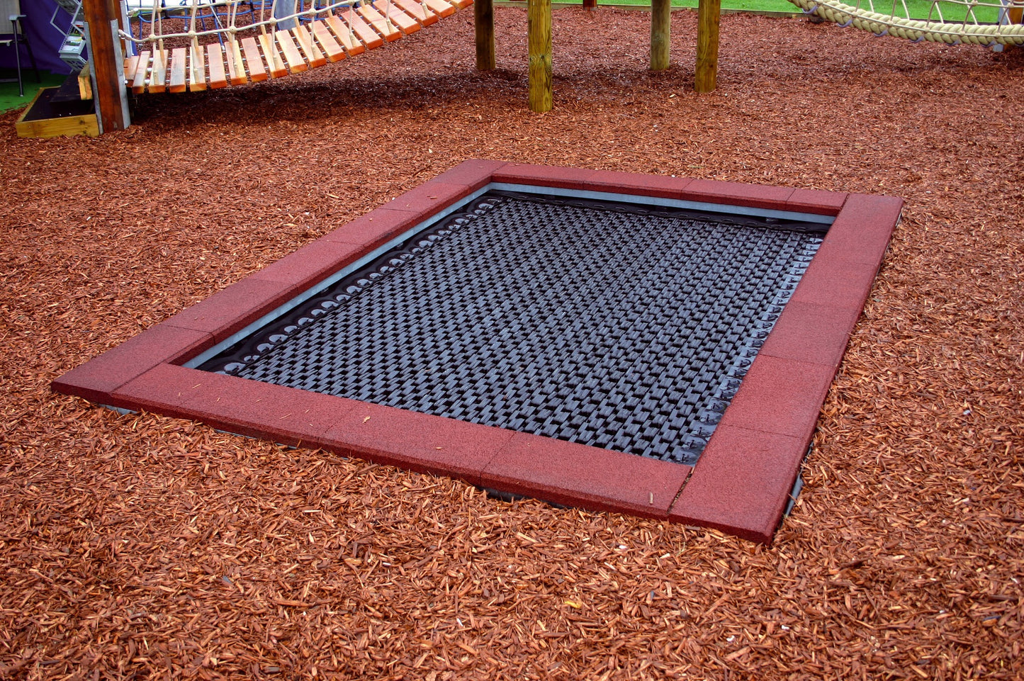 Spielplatz-Trampolin 2000 zum Einbau, 300 x 225 cm