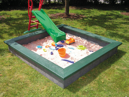 Sandkasten Sahara 300 x 300 cm aus Recyclingkunststoff