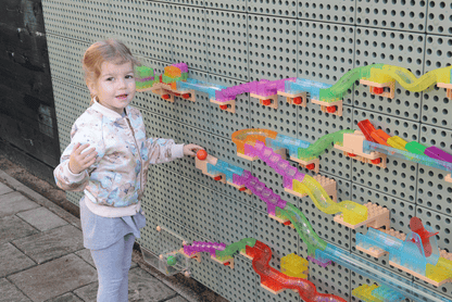 Wandspielplatte Outdoor  120 x 80 x 5 cm aus wetterfestem HDPE-Kunststoff