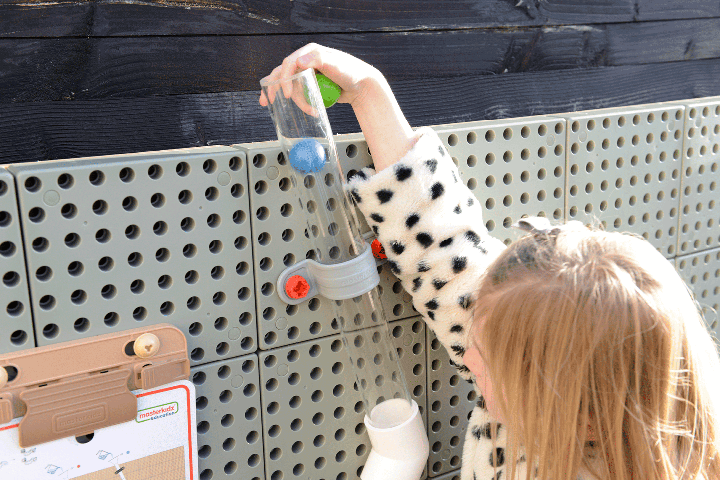 Wasser- und Kugelbahn für Wandspielplatte Outdoor mit viel Zubehör 119tlg. Set
