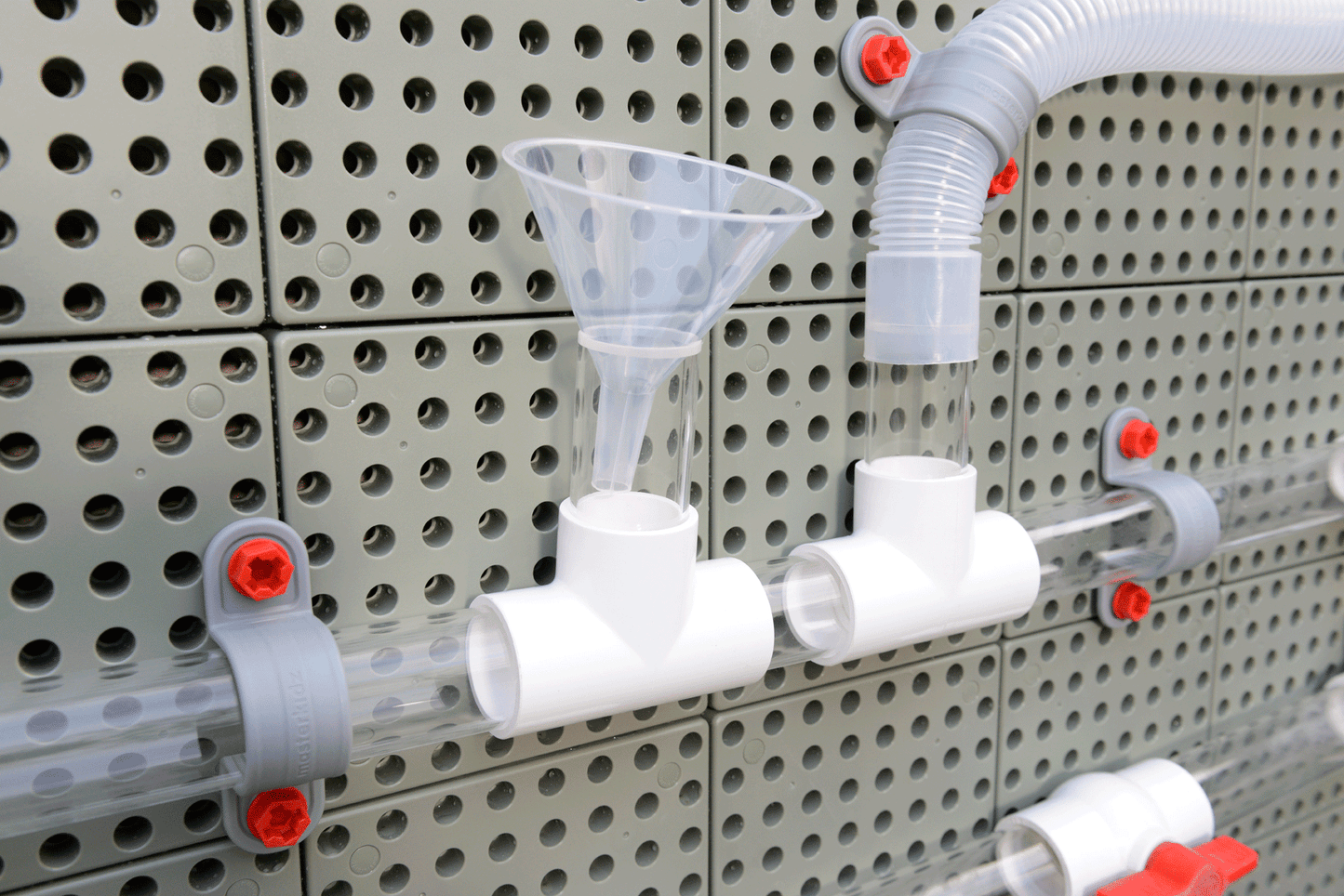 Wasser- und Kugelbahn für Wandspielplatte Outdoor mit viel Zubehör 119tlg. Set