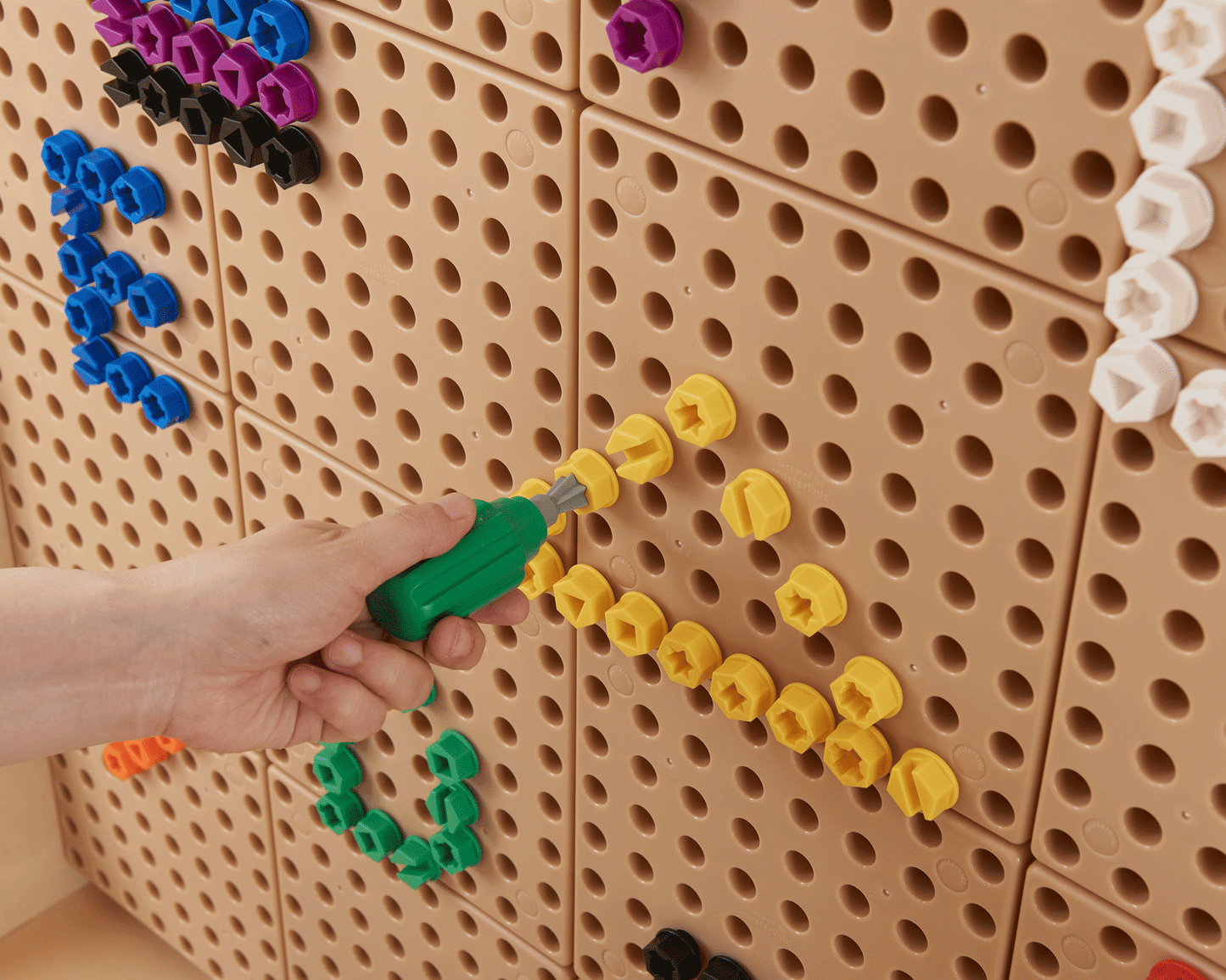 Schrauben-Set 512tlg. Zubehör für Wandspielplatte Outdoor (STEM-Wall)