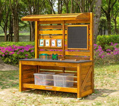 Outdoor discovery station with map set, viewing boxes, observation box, pliers, net, magnifying box and much more.