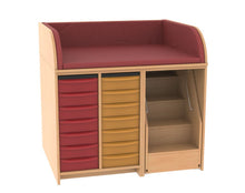 Wickelkommode mit Treppe und 14 Modulboxen