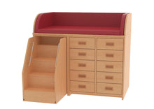 Wickelkommode mit Treppe und Schubladen