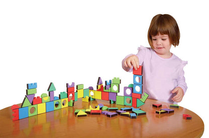 Blocs de construction magnétiques, 81 pièces.