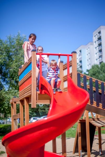 Twister, Spiel- und Kletterturm