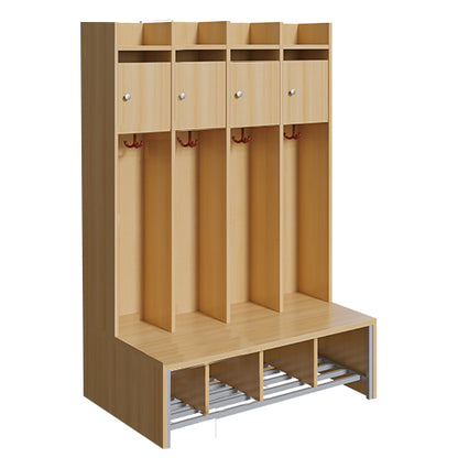 Spindgarderobe mit kleiner Fachtür, 4 Plätze