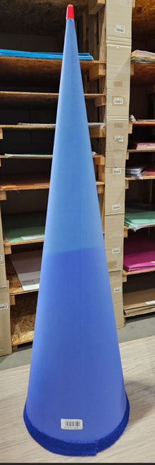 ROTH Schultüte (Zuckertüte) mit verstärkter Spitze 70 cm utramarinblau