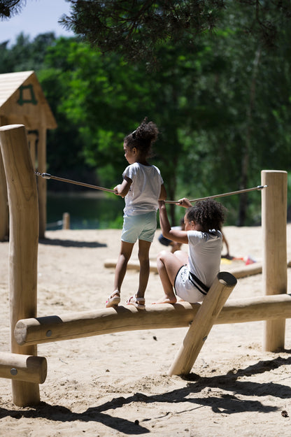 Kletter- und Balancierlandschaft Robinie