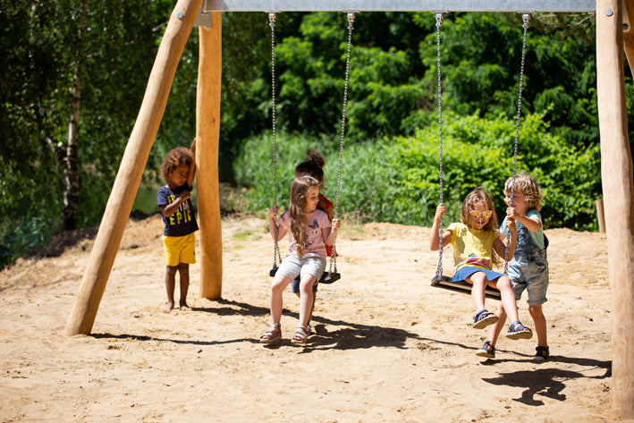 Robinienschaukel für 2 Kinder