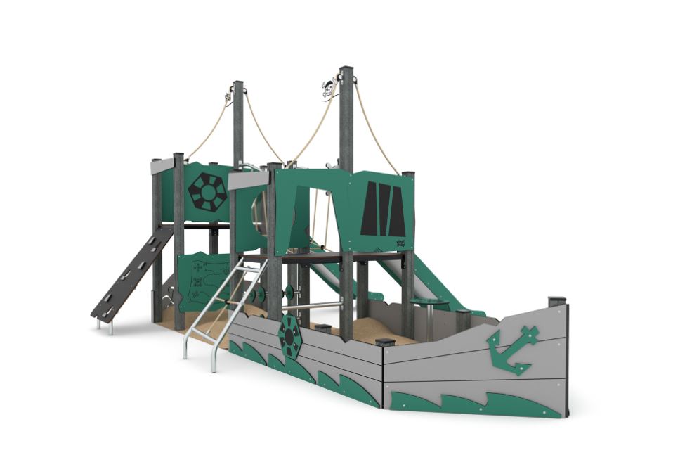 Grand bateau jouet recyclé